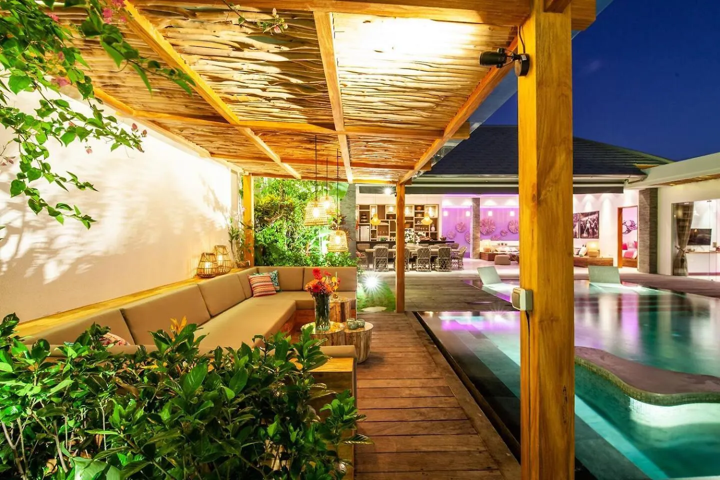 Seminyak 5 Bd Villa Avec Chill-Out Extrieur 0*, Σεμινιάκ
