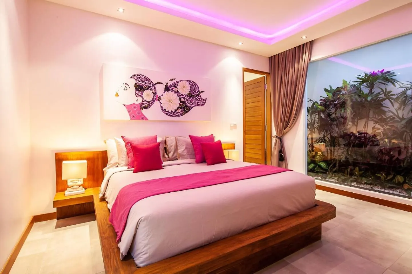 Seminyak 5 Bd Villa Avec Chill-Out Extrieur
