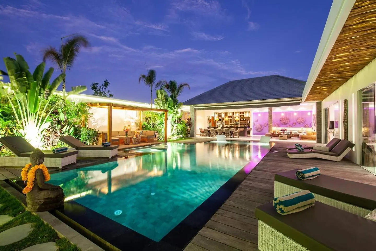 Seminyak 5 Bd Villa Avec Chill-Out Extrieur Ινδονησία
