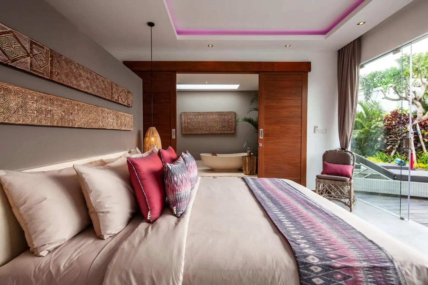 Seminyak 5 Bd Villa Avec Chill-Out Extrieur 인도네시아